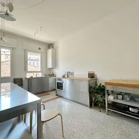 Brique Apartment